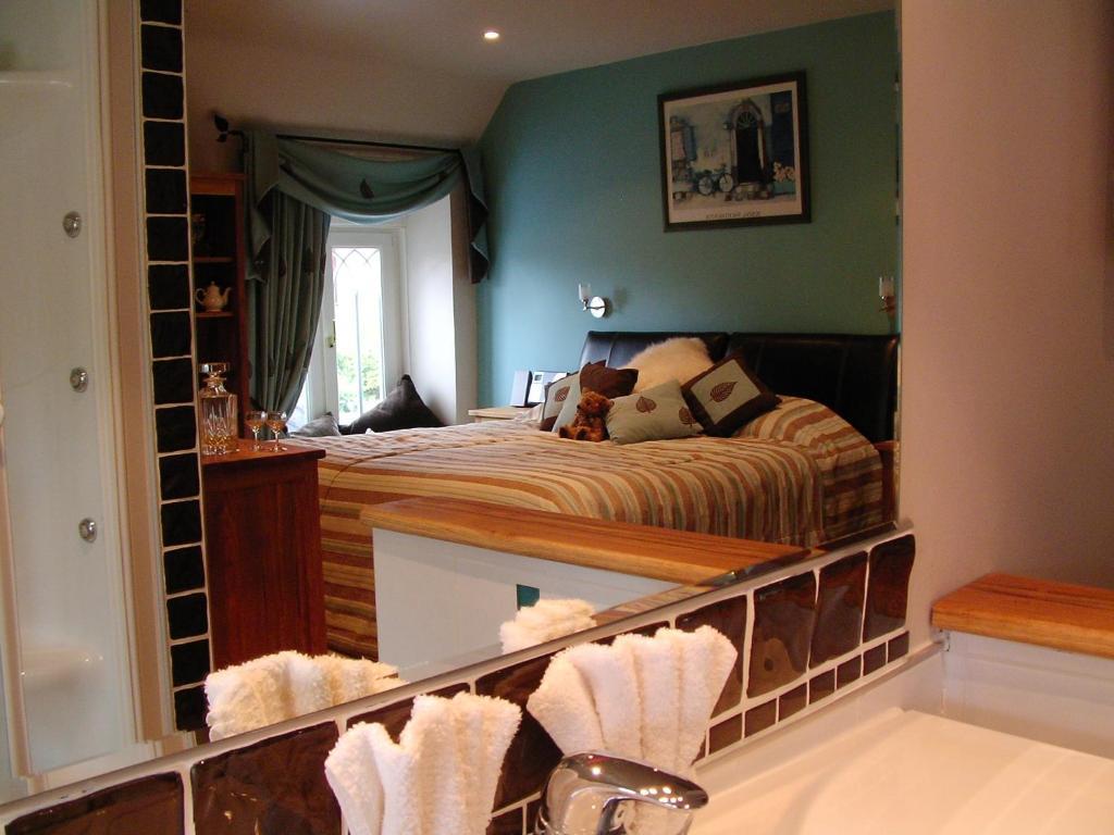 The Salty Monk Bed & Breakfast Sidmouth Room photo