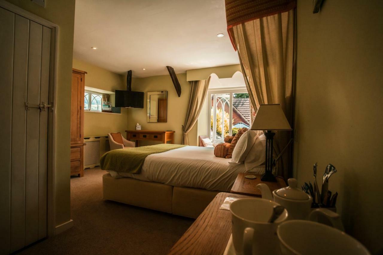 The Salty Monk Bed & Breakfast Sidmouth Room photo